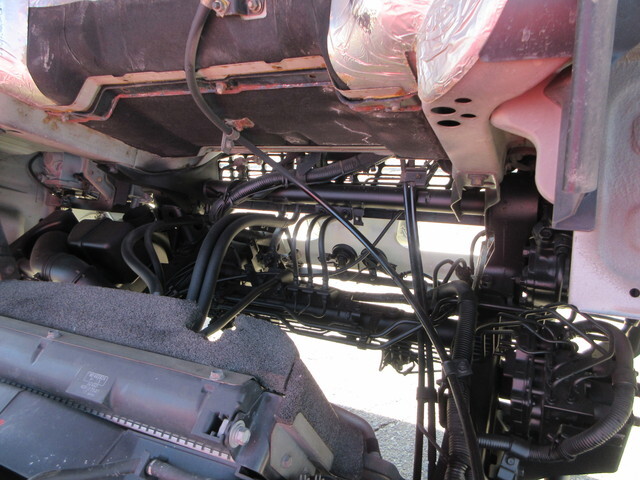 三菱ふそうキャンタークレーン4段小型（2t・3t）[写真18]