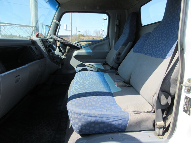 三菱ふそうキャンタークレーン4段小型（2t・3t）[写真22]