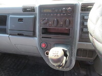 三菱ふそうキャンタークレーン4段小型（2t・3t）[写真27]