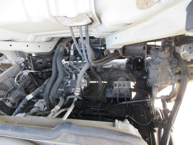 いすゞエルフクレーン3段小型（2t・3t）[写真19]