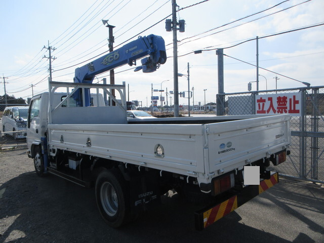 いすゞエルフクレーン3段小型（2t・3t）[写真04]