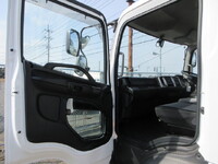 日野レンジャーアルミウイング中型（4t）[写真28]