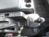 日野レンジャーアルミウイング中型（4t）[写真34]