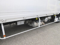 三菱ふそうファイターアルミウイング中型（4t）[写真12]