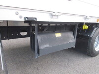 三菱ふそうファイターアルミウイング中型（4t）[写真16]