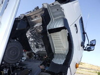 日野レンジャー冷蔵冷凍ウイング中型（4t）[写真31]