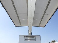 日野レンジャー冷蔵冷凍ウイング中型（4t）[写真10]