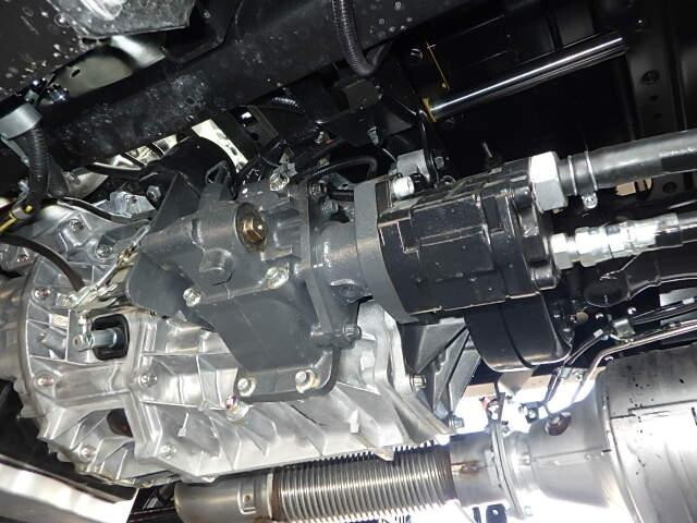 三菱ふそうキャンターセーフティローダー小型（2t・3t）[写真20]