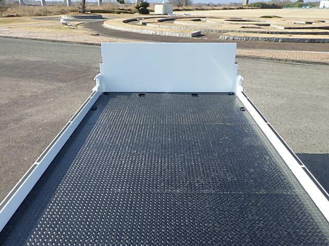 三菱ふそうキャンターセーフティローダー小型（2t・3t）[写真07]