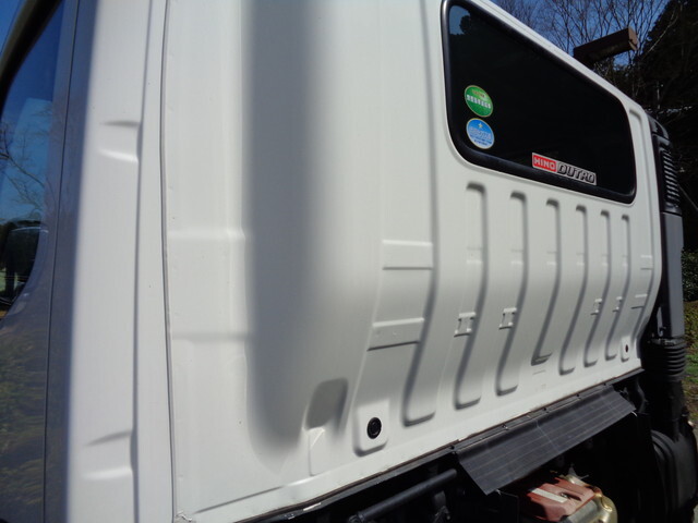 日野デュトロセーフティローダー小型（2t・3t）[写真14]