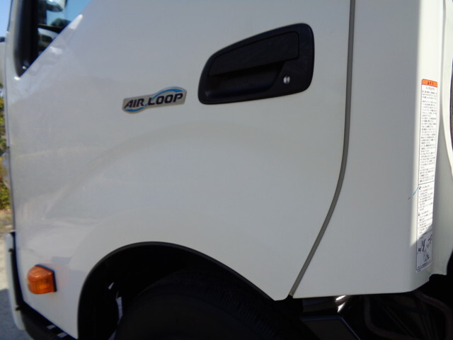 日野デュトロセーフティローダー小型（2t・3t）[写真16]