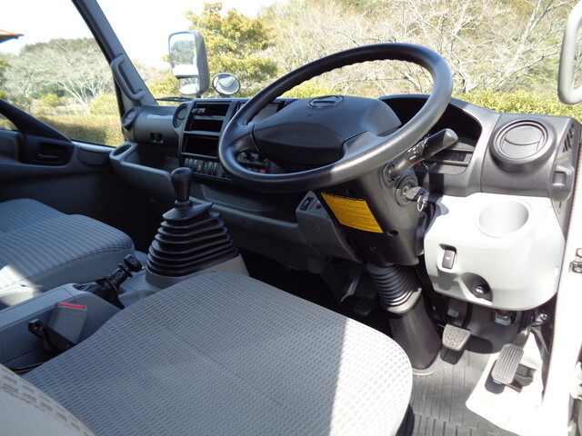 日野デュトロセーフティローダー小型（2t・3t）[写真27]