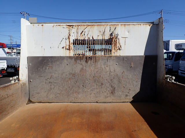 三菱ふそうキャンターダンプ小型（2t・3t）[写真17]