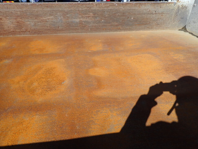 三菱ふそうキャンターダンプ小型（2t・3t）[写真19]