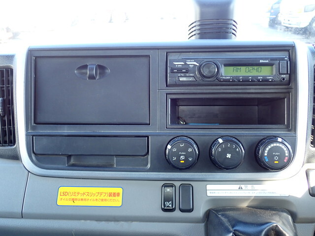 三菱ふそうキャンターダンプ小型（2t・3t）[写真33]