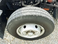 いすゞエルフ平ボディ小型（2t・3t）[写真14]