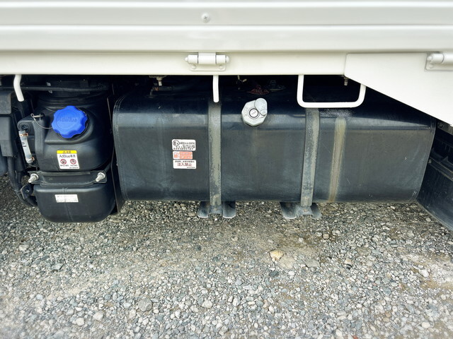 いすゞエルフ平ボディ小型（2t・3t）[写真18]