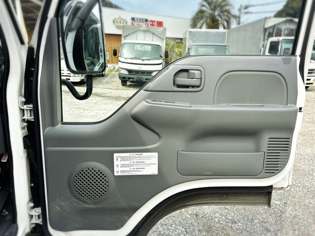 いすゞエルフ平ボディ小型（2t・3t）[写真25]