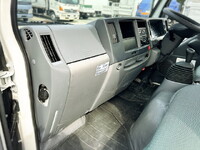 いすゞエルフ平ボディ小型（2t・3t）[写真29]