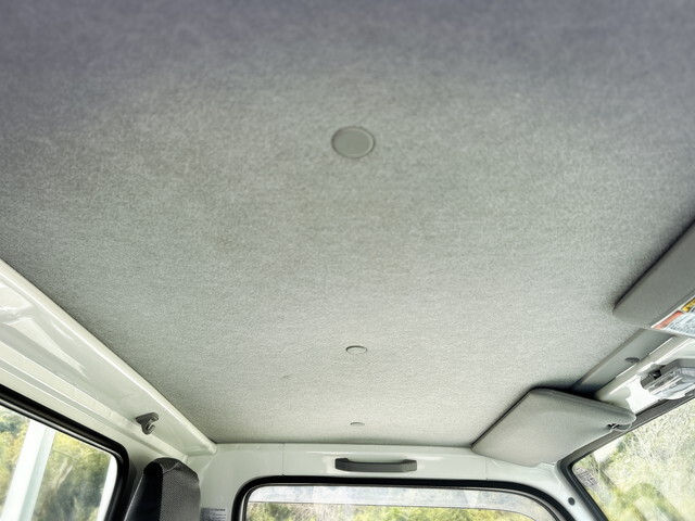 いすゞエルフ平ボディ小型（2t・3t）[写真30]