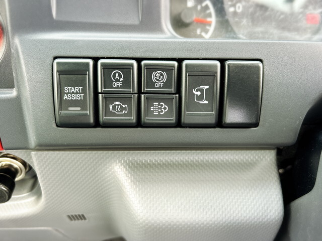 いすゞエルフ平ボディ小型（2t・3t）[写真37]