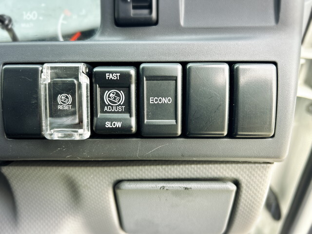 いすゞエルフ平ボディ小型（2t・3t）[写真38]