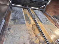 いすゞエルフパッカー車（塵芥車）小型（2t・3t）[写真18]