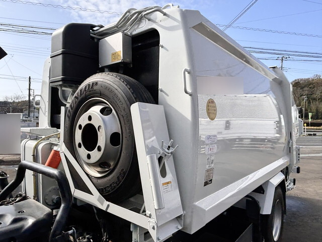いすゞエルフパッカー車（塵芥車）小型（2t・3t）[写真22]