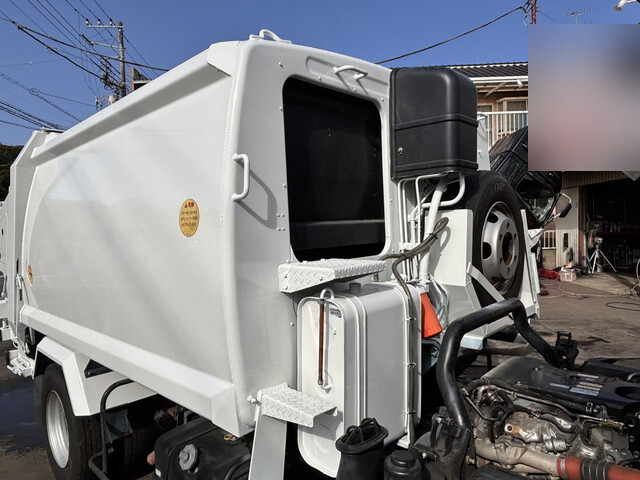 いすゞエルフパッカー車（塵芥車）小型（2t・3t）[写真23]