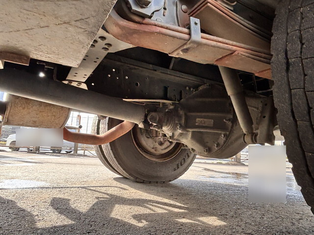 いすゞエルフパッカー車（塵芥車）小型（2t・3t）[写真28]