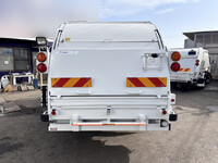 いすゞエルフパッカー車（塵芥車）小型（2t・3t）[写真06]