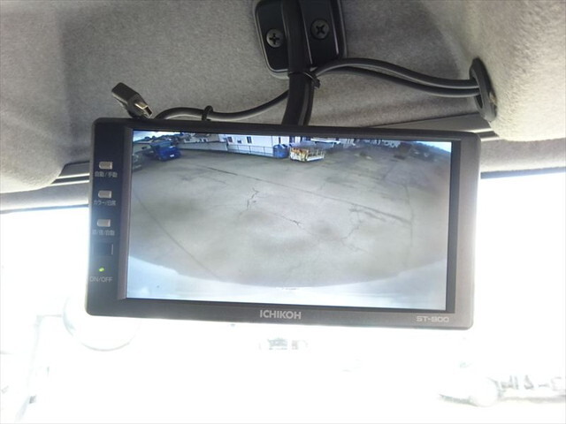 いすゞフォワードアルミウイング中型（4t）[写真28]