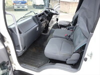 いすゞフォワードアルミウイング中型（4t）[写真30]