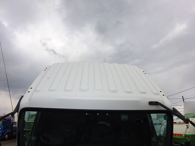 いすゞフォワードアルミウイング中型（4t）[写真33]