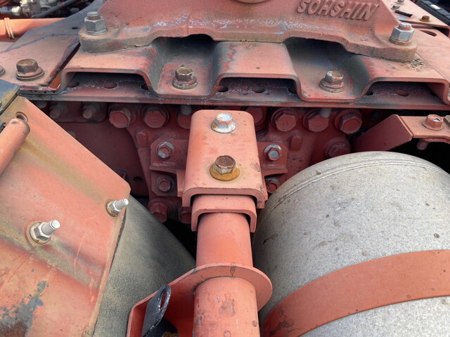 日野プロフィアトレーラーヘッド（トラクターヘッド）大型（10t）[写真15]