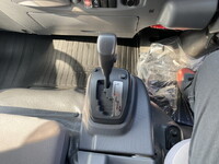 いすゞエルフアルミブロック小型（2t・3t）[写真13]