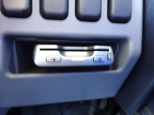 三菱ふそうキャンターアルミバン小型（2t・3t）[写真20]