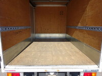 三菱ふそうキャンターアルミバン小型（2t・3t）[写真10]