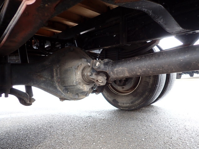 日野レンジャー平ボディ中型（4t）[写真15]