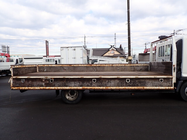 日野レンジャー平ボディ中型（4t）[写真18]