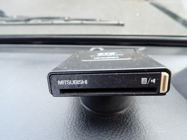 日野レンジャー平ボディ中型（4t）[写真37]