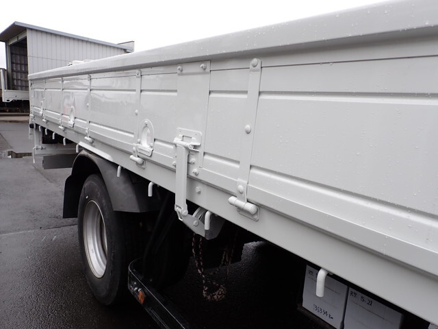 三菱ふそうファイター平ボディ中型（4t）[写真15]