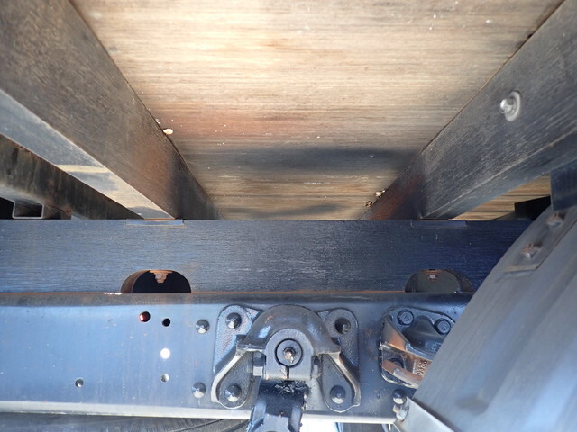 三菱ふそうファイター平ボディ中型（4t）[写真19]