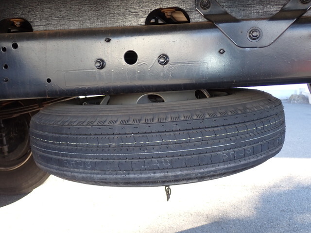 三菱ふそうファイター平ボディ中型（4t）[写真25]