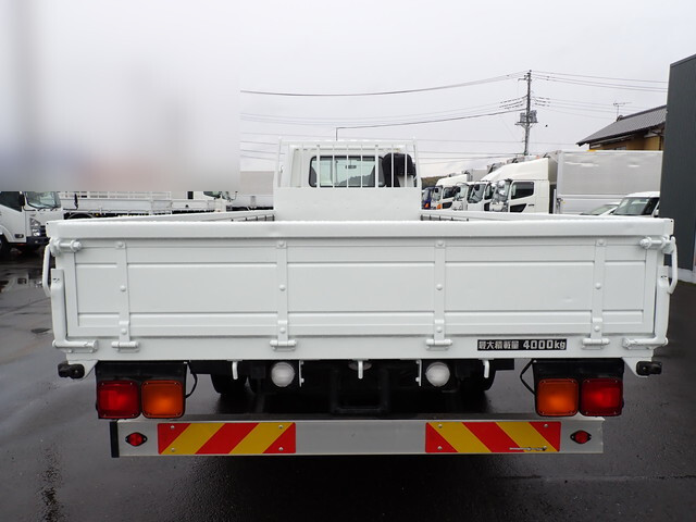 三菱ふそうファイター平ボディ中型（4t）[写真07]