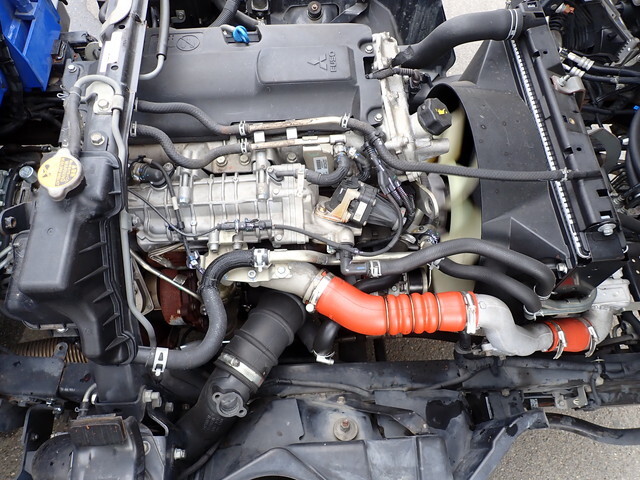 三菱ふそうキャンタークレーン4段小型（2t・3t）[写真27]