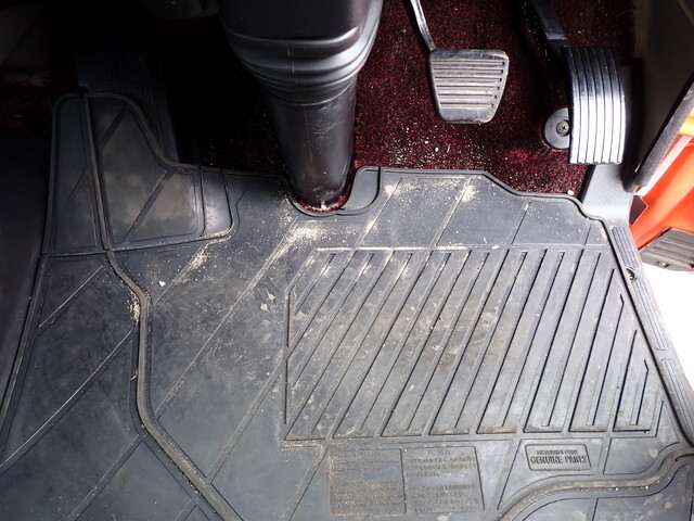 三菱ふそうキャンタークレーン4段小型（2t・3t）[写真36]