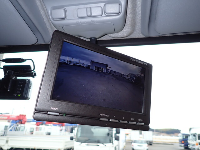 三菱ふそうキャンタークレーン4段小型（2t・3t）[写真38]