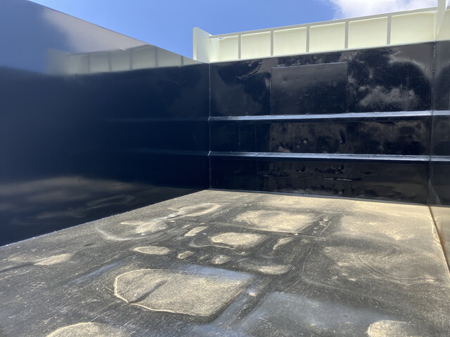 日野レンジャー深ダンプ（土砂禁ダンプ）中型（4t）[写真17]