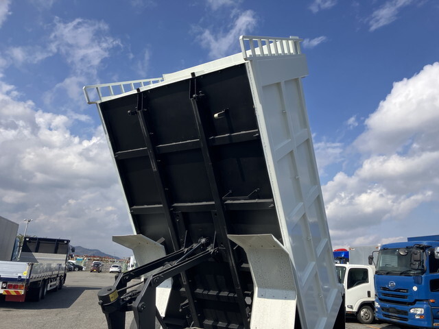 日野レンジャー深ダンプ（土砂禁ダンプ）中型（4t）[写真21]